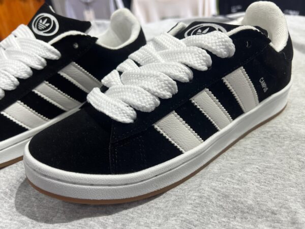 zapatilla Tienda de ropa y zapatillas zapatilla