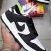 Tienda de ropa y zapatillas zapatilla