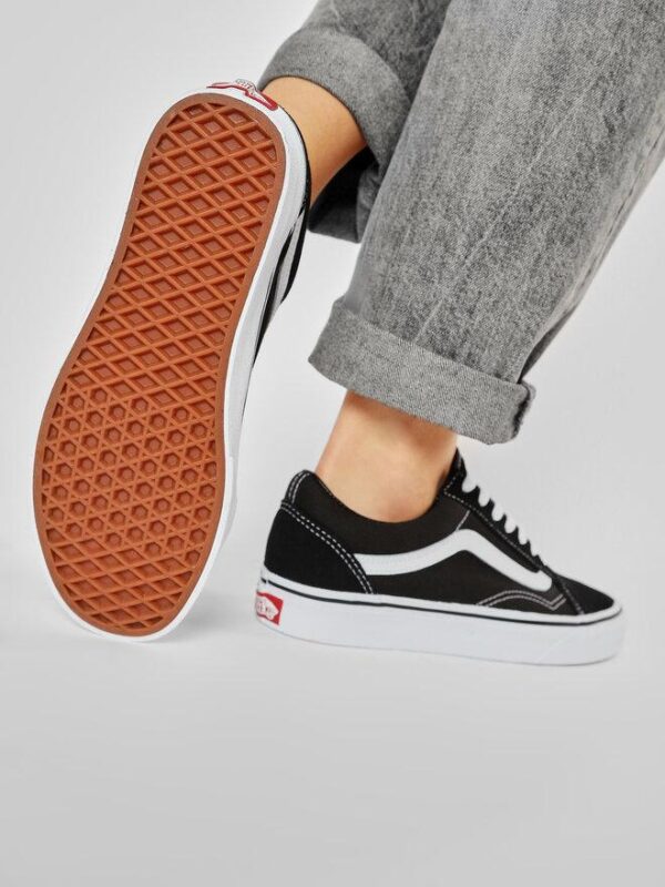 zapatilla Tienda de ropa y zapatillas zapatilla